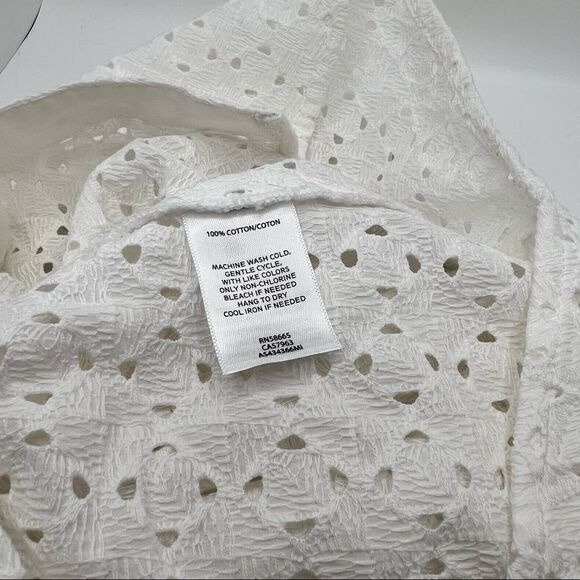 1901 • Button Front Cotton Eyelet Shirt • Size XS - Picture 9 of 9